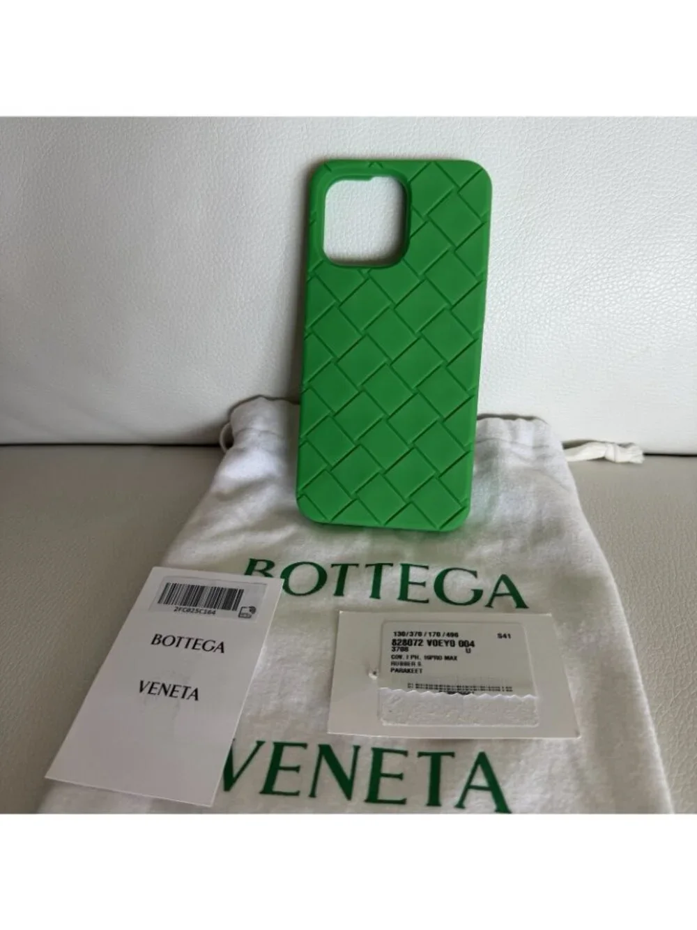 NEW BOTTEGA Veneta iPhone 16 Pro Max Case Green Parakeet
